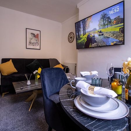 Chic Urban Retreat 1 Bedroom Gem In Covent Garden Londra Exterior foto
