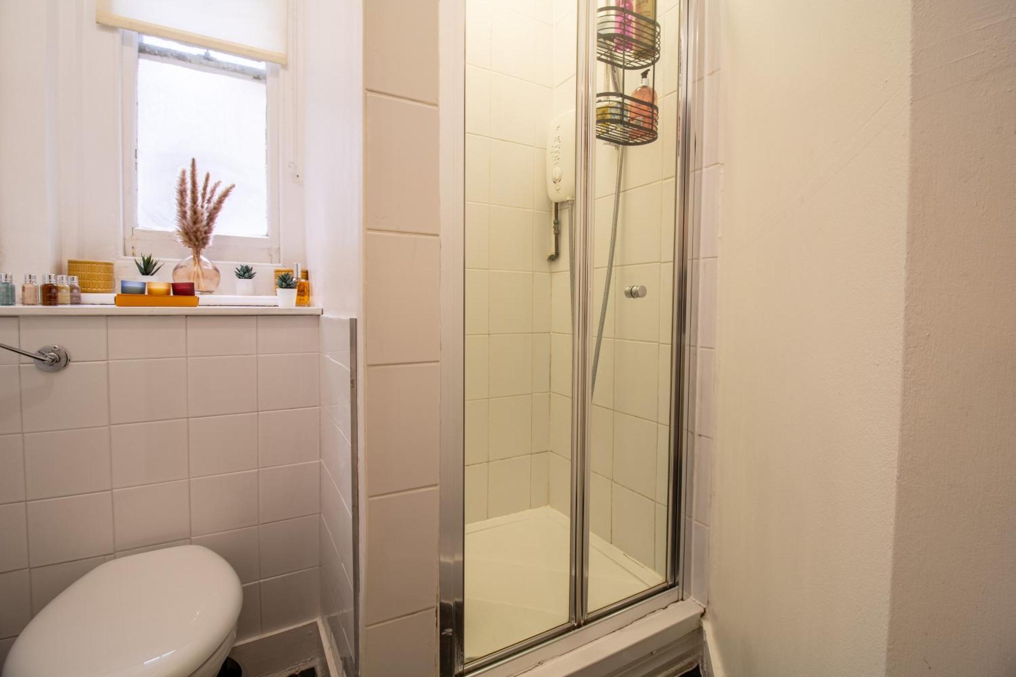 Chic Urban Retreat 1 Bedroom Gem In Covent Garden Londra Exterior foto
