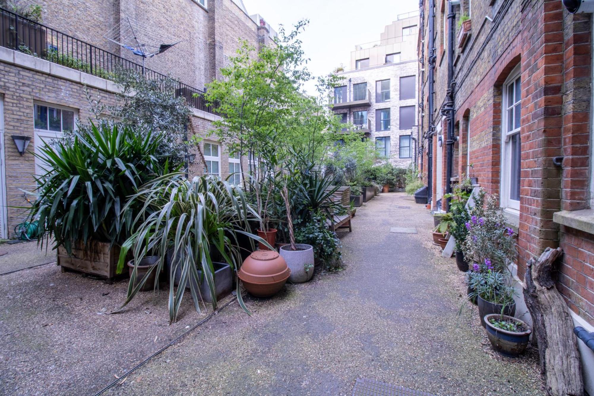 Chic Urban Retreat 1 Bedroom Gem In Covent Garden Londra Exterior foto